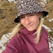 House Sitter - Trustworthy, Experienced & Pet-Friendly