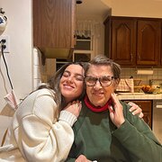 House Sitter - Chloe