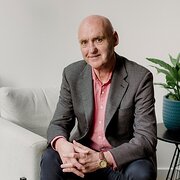 House Sitter - Xniman