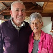 House Sitter - Experienced House/Pet Sitters