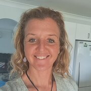 House Sitter - Animal-loving Adventurer