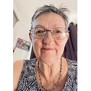 House Sitter - ⭐️⭐️⭐️⭐️⭐  HouseSitter