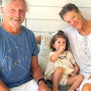 House Sitter - Active retired nature loving couple