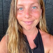 House Sitter - Skye magnus