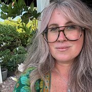 House Sitter - Love all creatures great and small