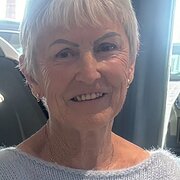 House Sitter - Happy house sitter