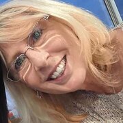 House Sitter - Genuine, caring & kind animal lover...