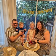 House Sitter - Happy family of four