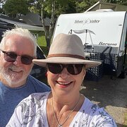 House Sitter - Shelly