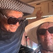 House Sitter - Grey nomad