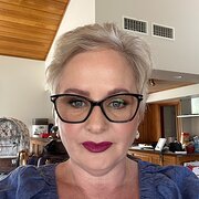 House Sitter - Kerrie F