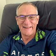 House Sitter - Stephen