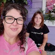 House Sitter - Family who are housesitters.