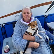 House Sitter - Tracey B