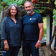 House Sitter - Sarah & Leigh