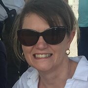 House Sitter - Available school hols/wends. Qld at Xmas