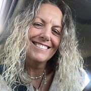 House Sitter - Kim Small