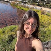 House Sitter - Julieta - House and Pet Sitter