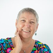 House Sitter - Spirited Mover