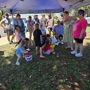 House Sitter - Many Paws &Claws, House &Pet Sitting