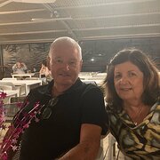 House Sitter - Ann & David - Mature Couple