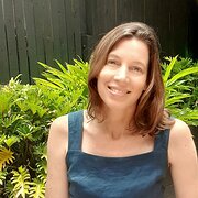 House Sitter - Emily 