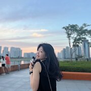 House Sitter - Responsible Lani Choi