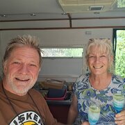 House Sitter - Retired Caring Home Helpers 💕