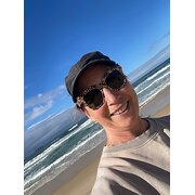 House Sitter - Meggsy