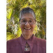 House Sitter - Mature Nature Loving Lady