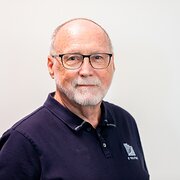 House Sitter - Zaphod