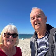 House Sitter - Responsible Mature Caring Couple