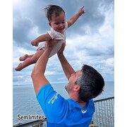 House Sitter - family