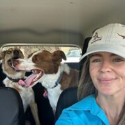 House Sitter - Lucy M