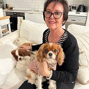 House Sitter - Single mature woman