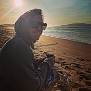 House Sitter - Tommo