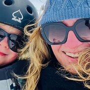 House Sitter - Professional family who loves animals