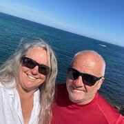 House Sitter - We love adventures.