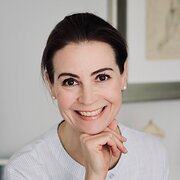 House Sitter - Jessica