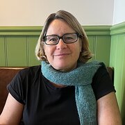 House Sitter - Caring house and pet sitter available