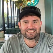 House Sitter - Young Couple or Solo petsitter