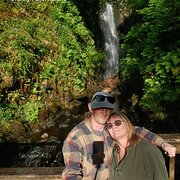 House Sitter - Waywards.chasing.waterfalls