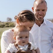 House Sitter - The Bugbird Family