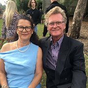 House Sitter - Semi retired couple