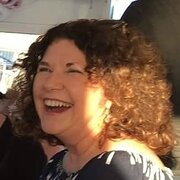 House Sitter - Donna