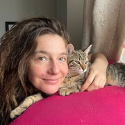 House Sitter - Pet and home sitter Pixi