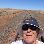 House Sitter - ozyrobo