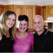 House Sitter - shazztezz