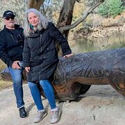 House Sitter - Davianni