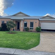 Home Owner wanting sitter in Pakenham, Victoria